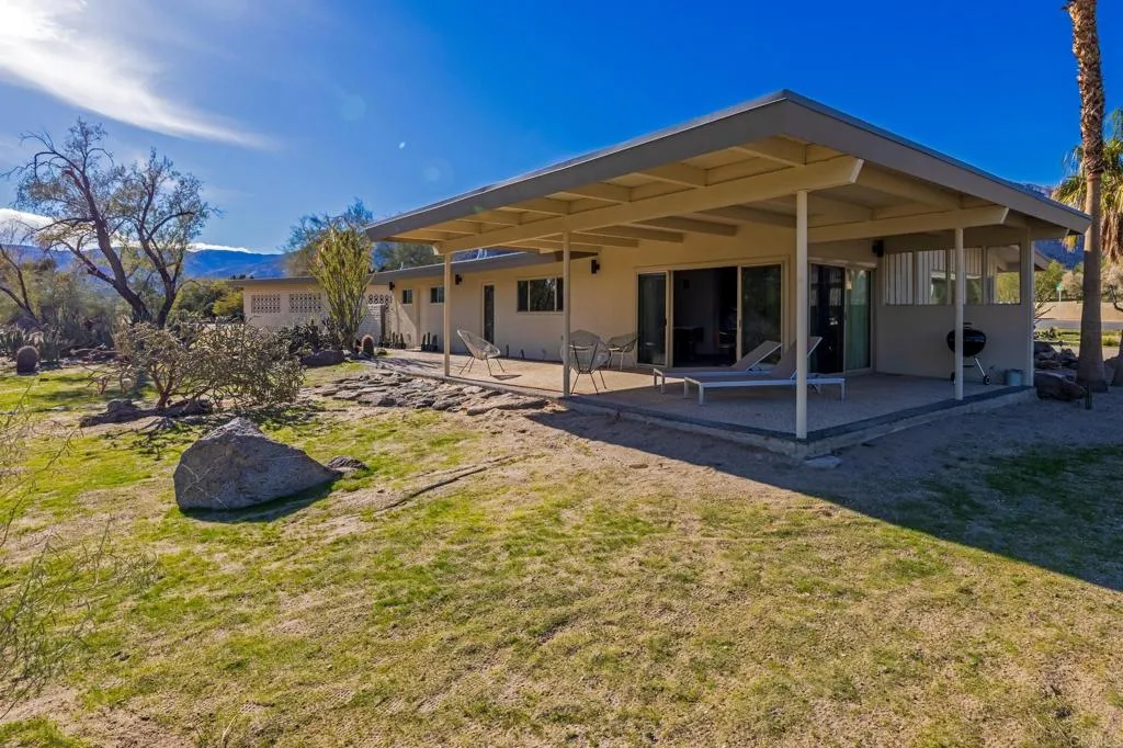 https://cdn.realtyfeed.com/cdn/127/306714510/5df93c9ee78f7b95584e98ec11f820db.webp