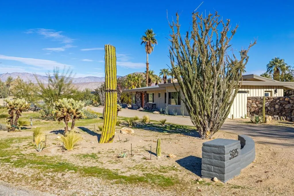 https://cdn.realtyfeed.com/cdn/127/306714510/90170048012b030e59f43348ba98f593.webp