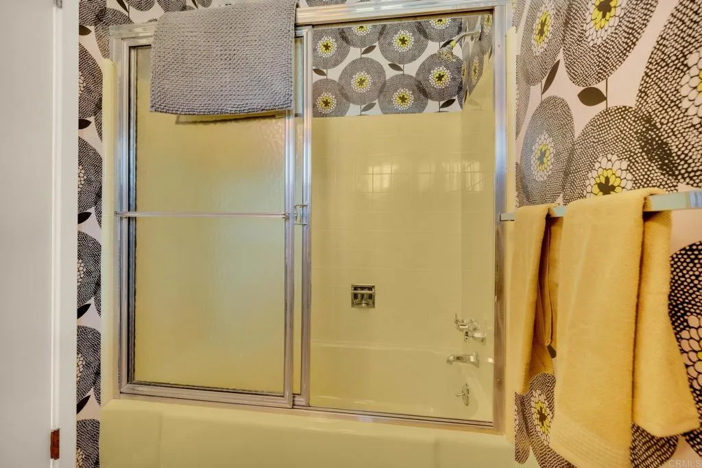 https://cdn.realtyfeed.com/cdn/127/306714510/a7fe569f91ba429c9a474ddc8003418b.webp