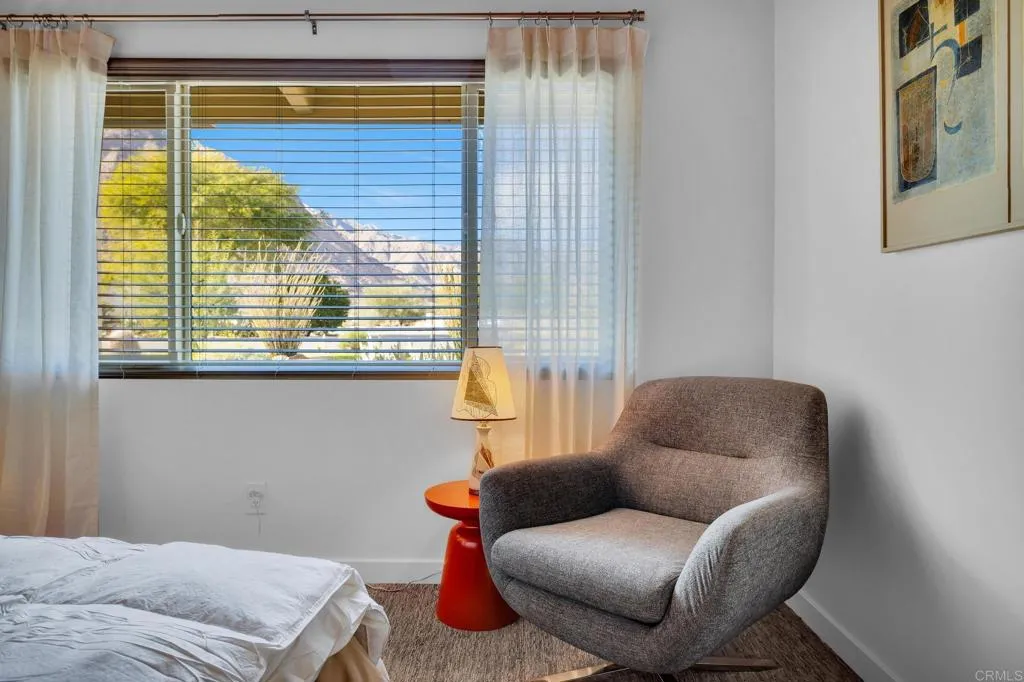 https://cdn.realtyfeed.com/cdn/127/306714510/be259591b9c31d557446d393a755bec4.webp