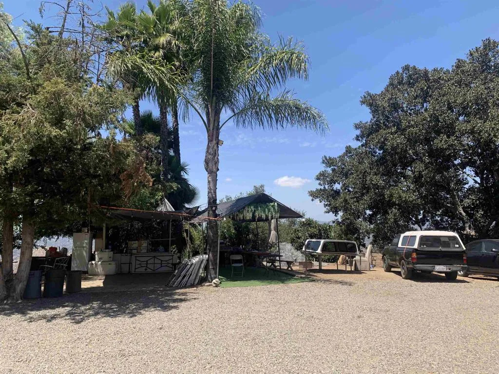 https://cdn.realtyfeed.com/cdn/127/306714515/f0605bbc234cb29a3e0a9c01cbb43648.webp