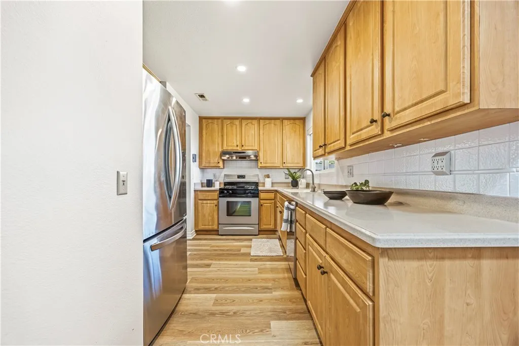 Photo #6: SW26101029 Listing: Photo #6