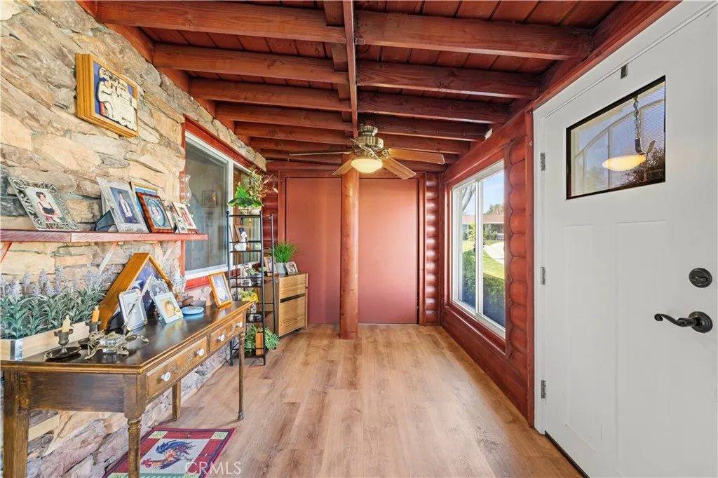 19120 Avenue Of The Oaks UNIT A, Newhall, CA, 91321