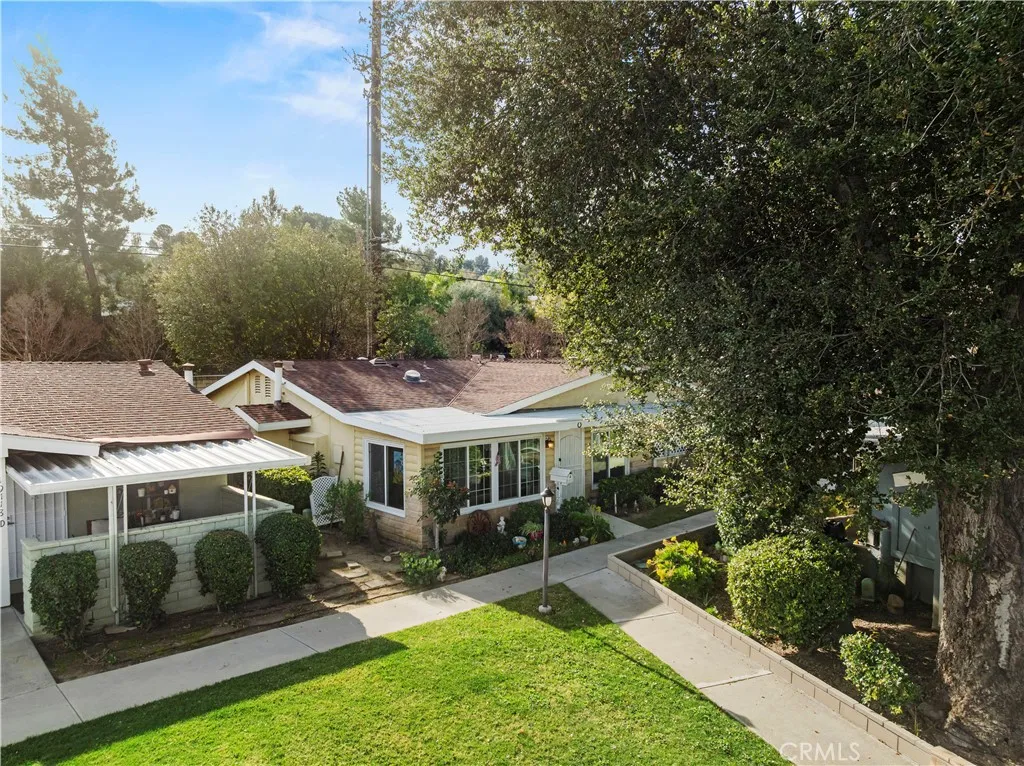 19120 Avenue Of The Oaks UNIT A, Newhall, CA, 91321