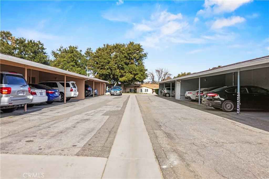 19120 Avenue Of The Oaks UNIT A, Newhall, CA, 91321