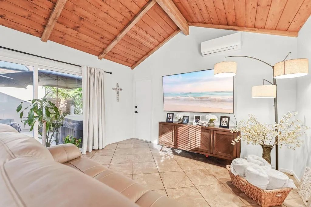 https://cdn.realtyfeed.com/cdn/127/306714577/8120e2f3cd6aa9fa8351236743518a81.webp