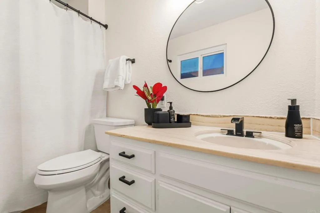 https://cdn.realtyfeed.com/cdn/127/306714577/d461db2ded273f22ea563b99cad42239.webp