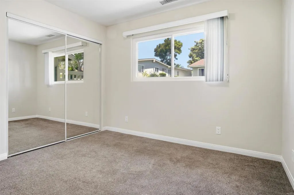 https://cdn.realtyfeed.com/cdn/127/306714611/249a4ff0ecc977131e7fdff20993d0cb.webp