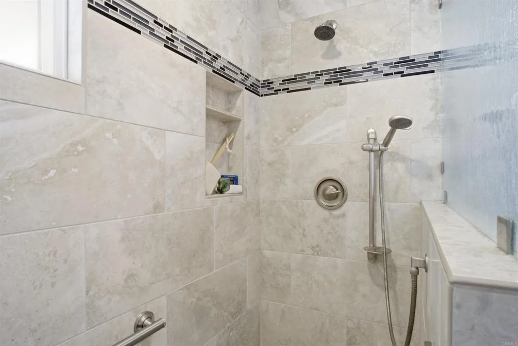 https://cdn.realtyfeed.com/cdn/127/306714611/39387c2337b42973604d2bd795c19c52.webp