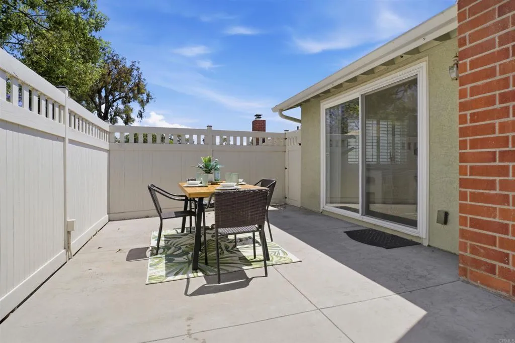 https://cdn.realtyfeed.com/cdn/127/306714611/7815dc22c1c4b5b14ae1667543d2dc6c.webp