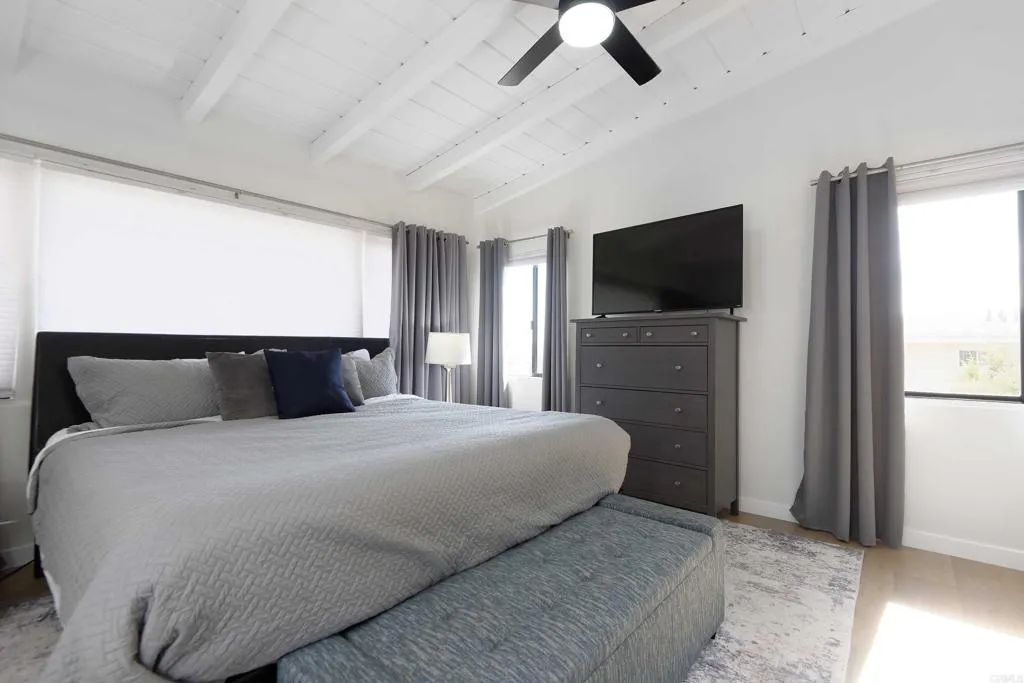 https://cdn.realtyfeed.com/cdn/127/306714656/04b604cae414a11d7bf3de40a86ca264.webp