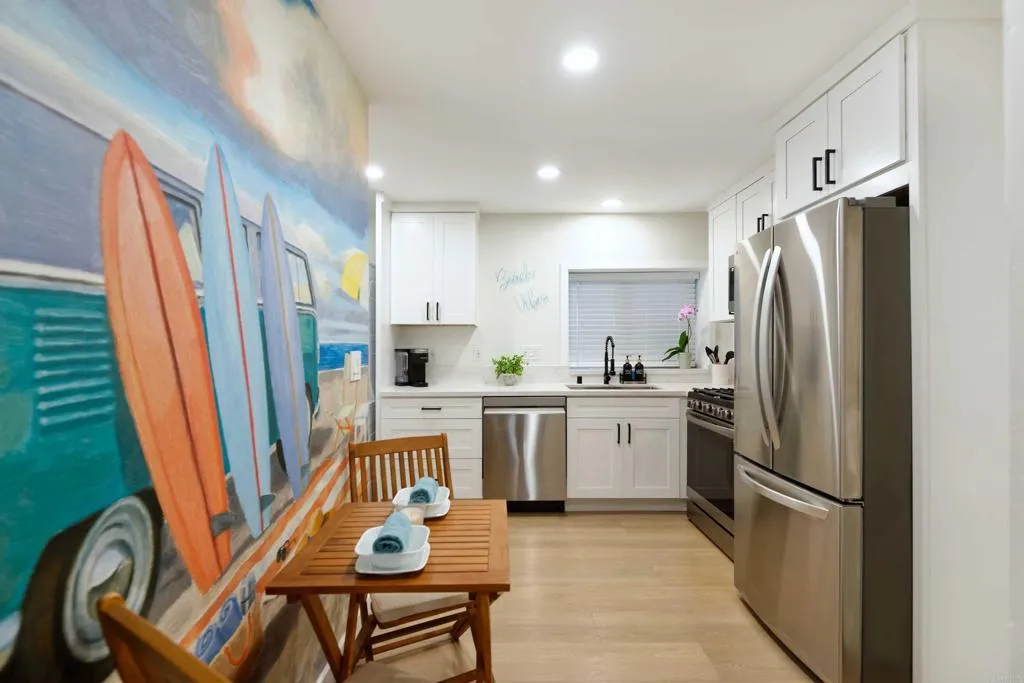 https://cdn.realtyfeed.com/cdn/127/306714656/d85deb984062060388bdc6804eacb082.webp