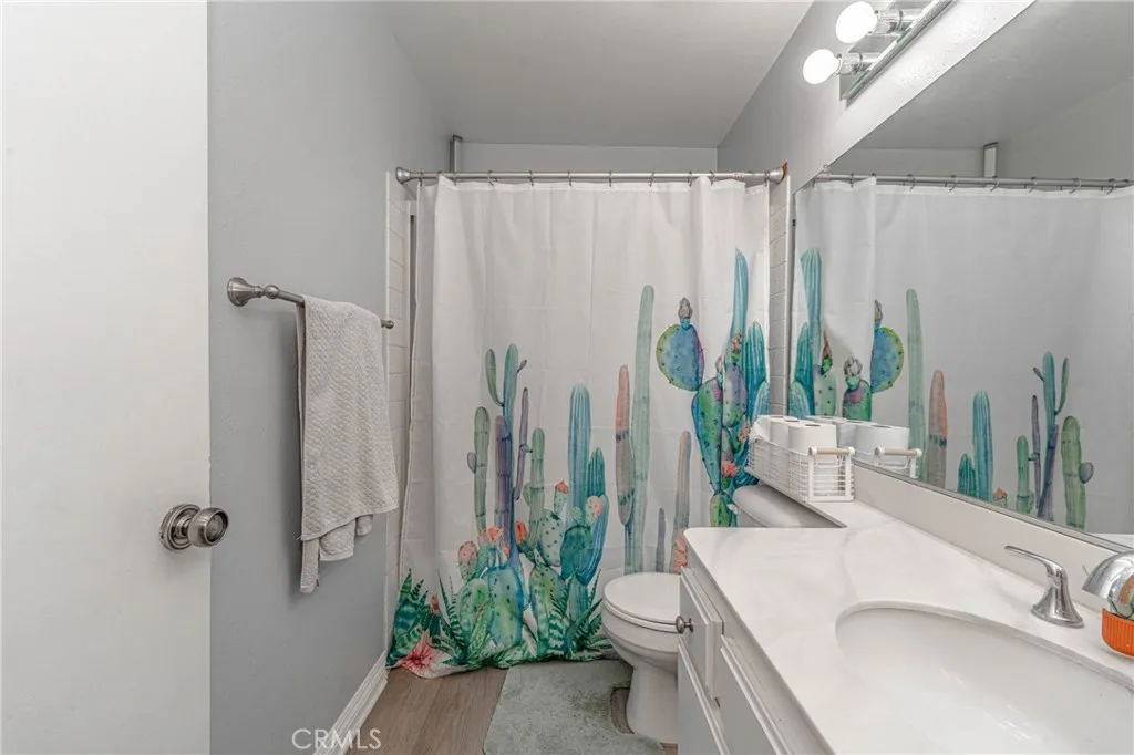 26212 Rainbow Glen, Newhall, CA, 91321 26212 Rainbow Glen, Newhall, CA, 91321