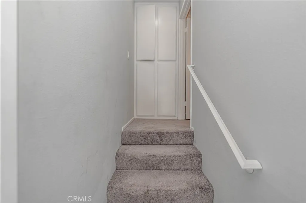 26212 Rainbow Glen, Newhall, CA, 91321 26212 Rainbow Glen, Newhall, CA, 91321