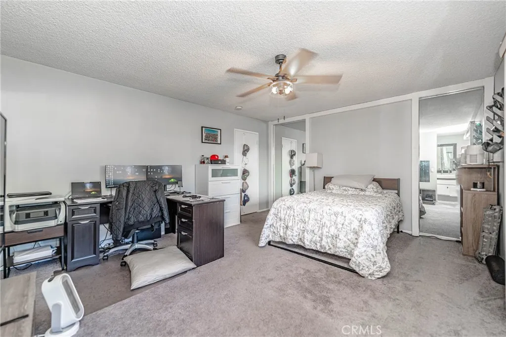 26212 Rainbow Glen, Newhall, CA, 91321 26212 Rainbow Glen, Newhall, CA, 91321