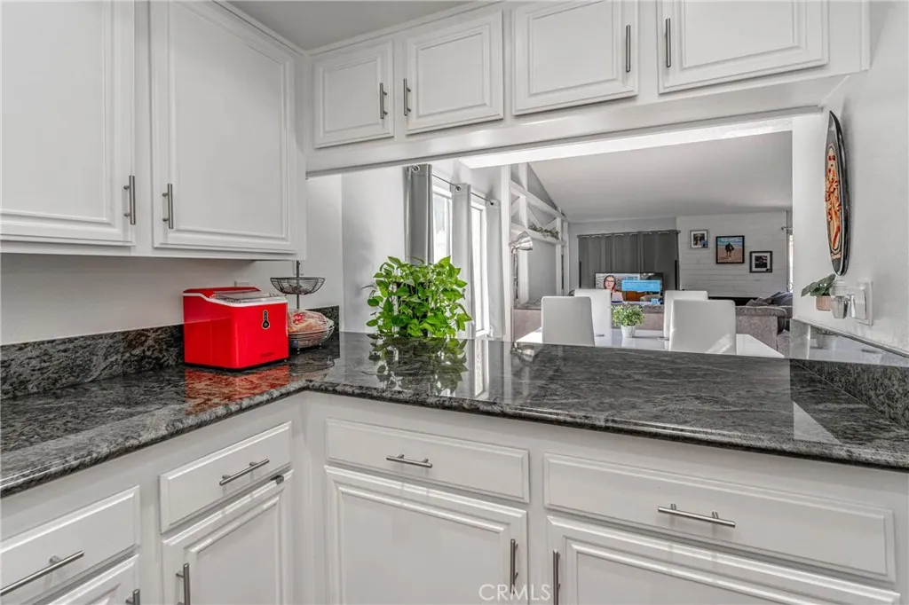 26212 Rainbow Glen, Newhall, CA, 91321 26212 Rainbow Glen, Newhall, CA, 91321