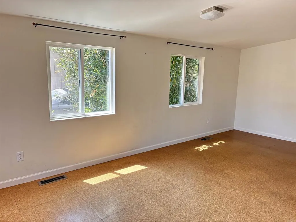 https://cdn.realtyfeed.com/cdn/127/306714733/58e65176bbcf601f05f2d3d84c062761.webp