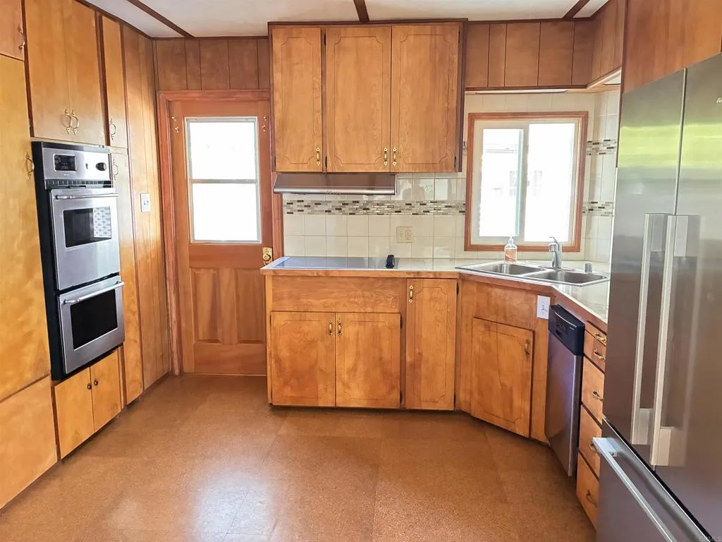 https://cdn.realtyfeed.com/cdn/127/306714733/76d43351c8623d1e185207f3d442229b.webp
