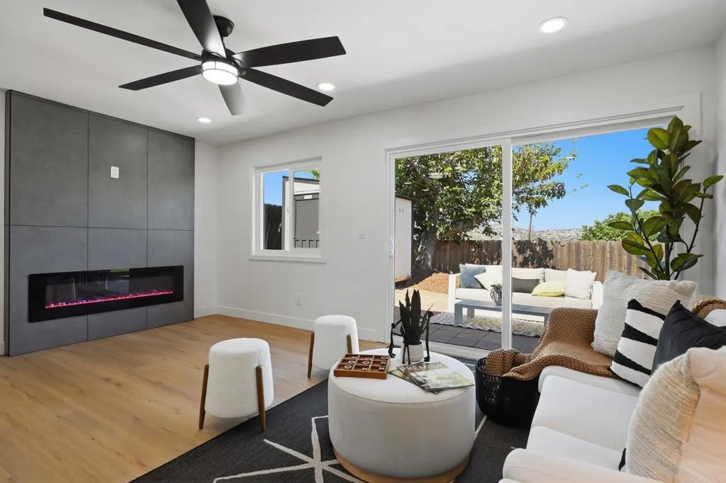 https://cdn.realtyfeed.com/cdn/127/306714758/7682cebbb5c1b2278fde89e04a3c88d1.webp