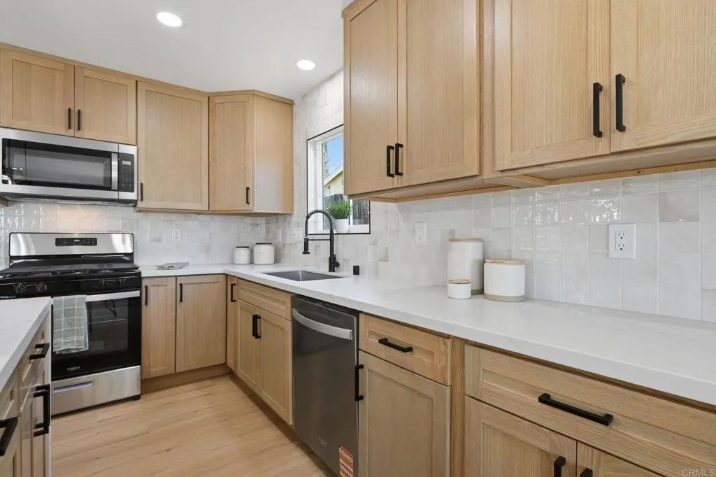 https://cdn.realtyfeed.com/cdn/127/306714758/bf4853609236a2737d0d6dbca211b03c.webp