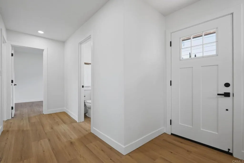 https://cdn.realtyfeed.com/cdn/127/306714758/dbdbbf917cb17e7f146bd242386a6497.webp
