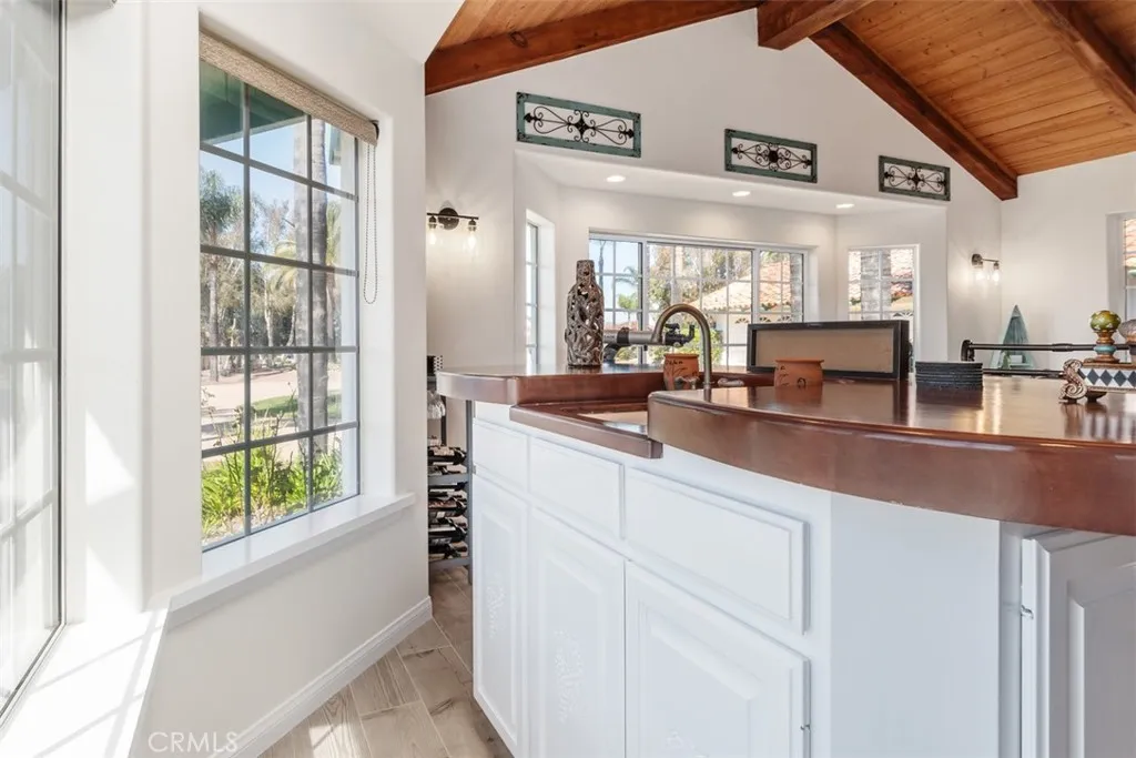 https://cdn.realtyfeed.com/cdn/127/306714760/cd9f6c2825f49d730d3408a2ef9e3fe8.webp
