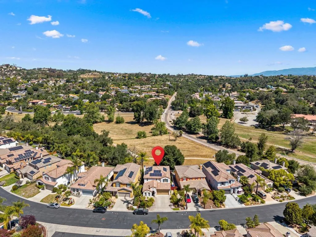 https://cdn.realtyfeed.com/cdn/127/306714771/7d28f89ad1e49a751897afa7876cbf44.webp