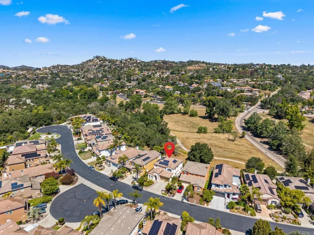 https://cdn.realtyfeed.com/cdn/127/306714771/8104e3e618d9362f23b51478448eb3fd.webp