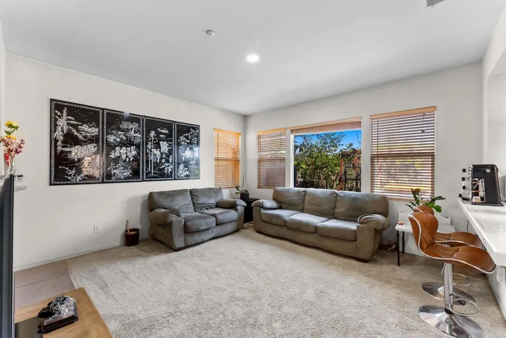 https://cdn.realtyfeed.com/cdn/127/306714771/a75d6d979895881251751542cd4ba284.webp