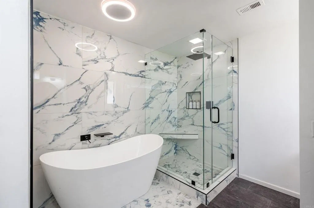 https://cdn.realtyfeed.com/cdn/127/306714774/52acfea6e7d351d9721cc46719f652d5.webp