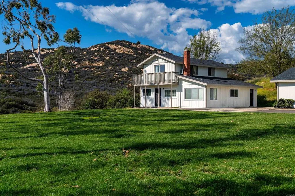 https://cdn.realtyfeed.com/cdn/127/306714774/772a6e1b8b6b1ae3d0e8dbd96dd49b31.webp