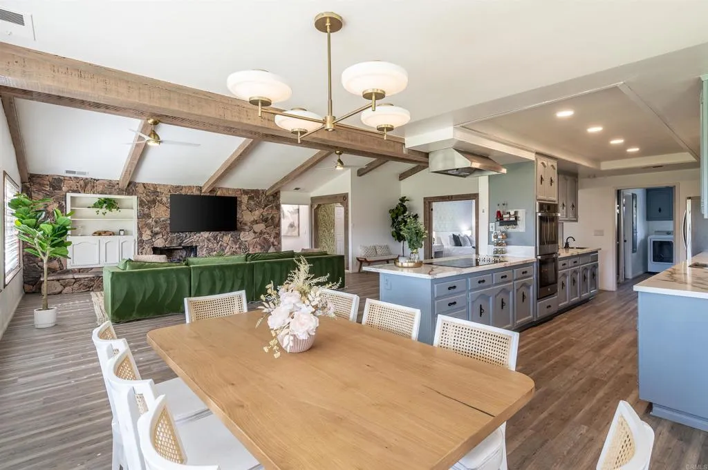 https://cdn.realtyfeed.com/cdn/127/306714774/c940c68dec5df4628cf1d04ac0c3c49a.webp
