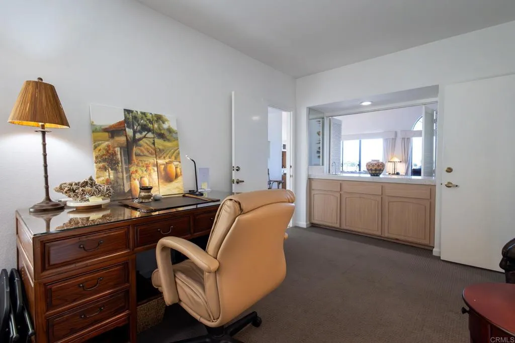 https://cdn.realtyfeed.com/cdn/127/306714793/59ee5e6fbfc1d7f1aa629b4b6e1e40fe.webp