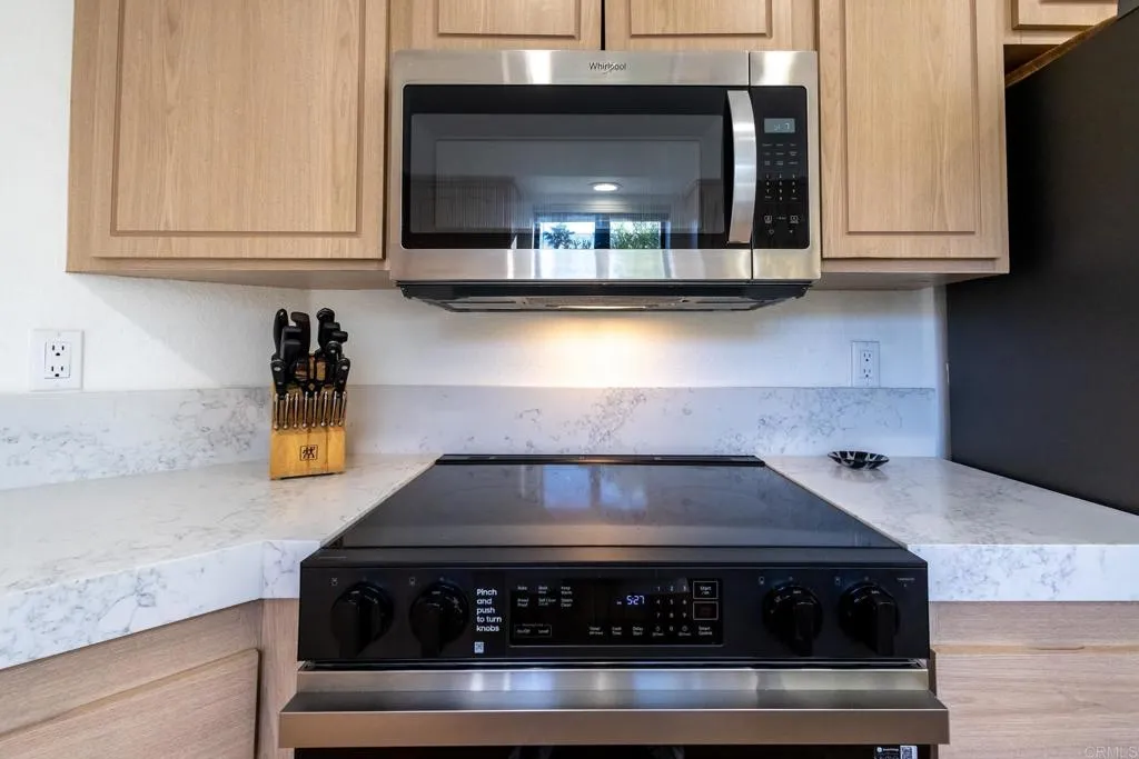 https://cdn.realtyfeed.com/cdn/127/306714793/5bf570a954a3a29857f9443ef021d336.webp