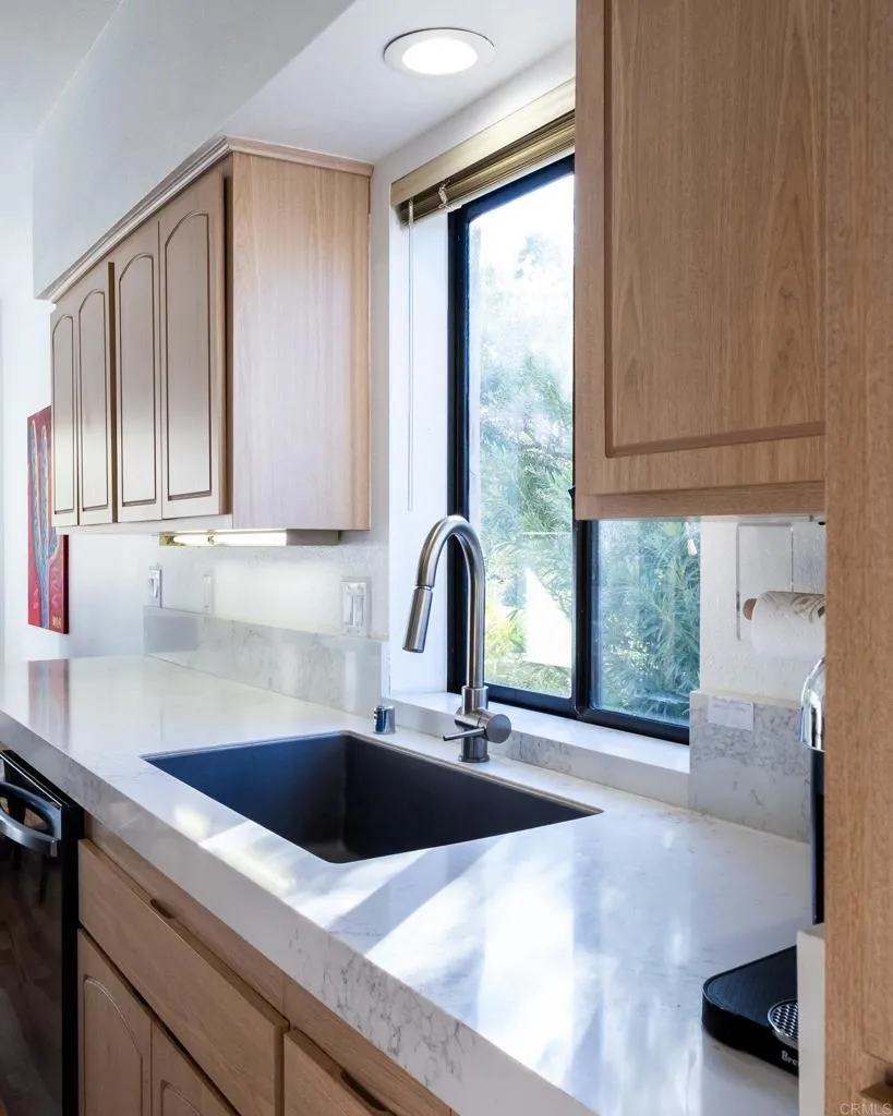 https://cdn.realtyfeed.com/cdn/127/306714793/90b50d67f291a387c76175c437ac0cdd.webp