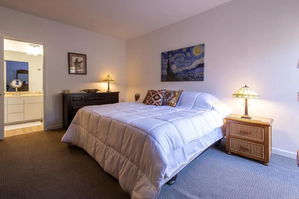 https://cdn.realtyfeed.com/cdn/127/306714793/dc41b496e50b0149cd5a7165187528b8.webp