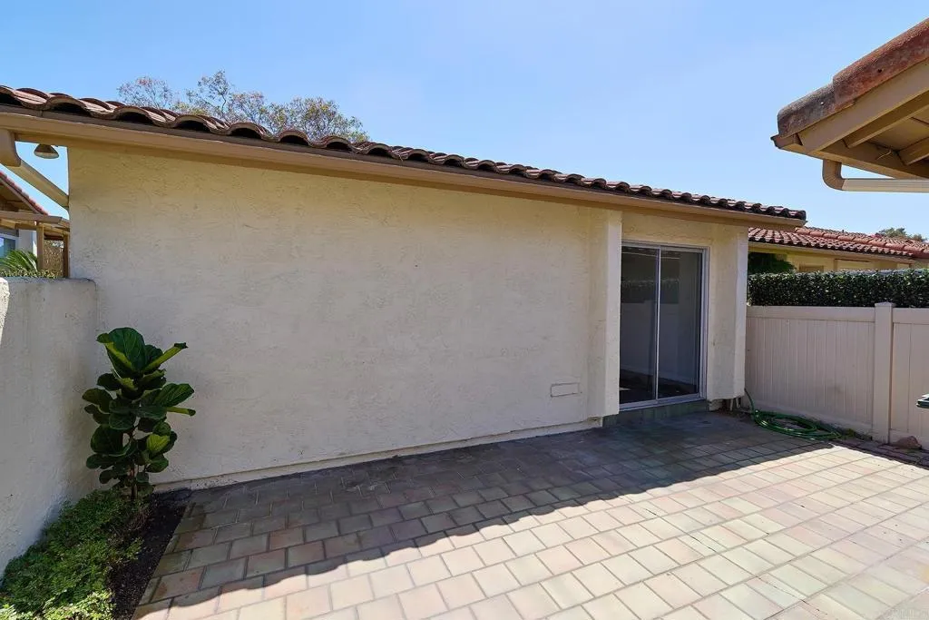 https://cdn.realtyfeed.com/cdn/127/306714799/9e0a67211fc334529e9db7f491ebc66d.webp