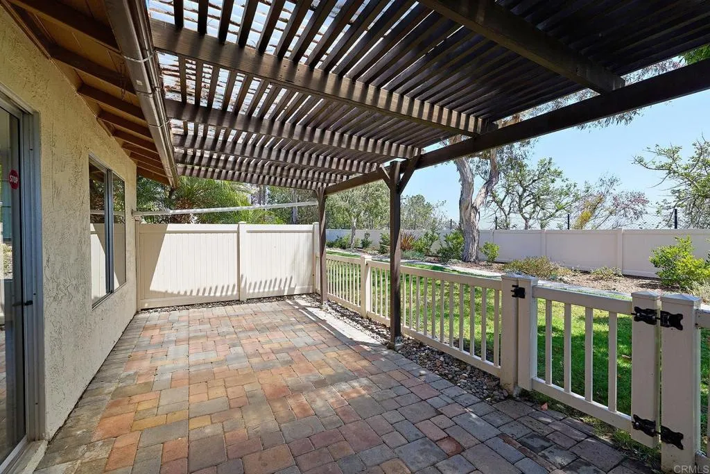 https://cdn.realtyfeed.com/cdn/127/306714799/ba5c6776c8943118455541c94990d44d.webp