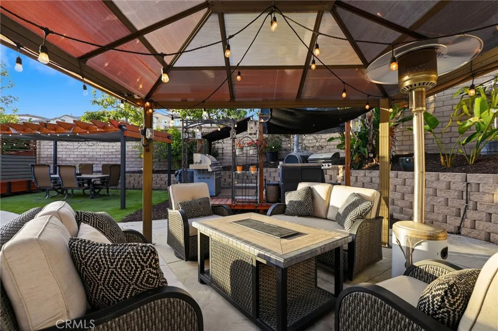 https://cdn.realtyfeed.com/cdn/127/306714832/16e95696d9ceab901f8e68c91eec99dc.webp