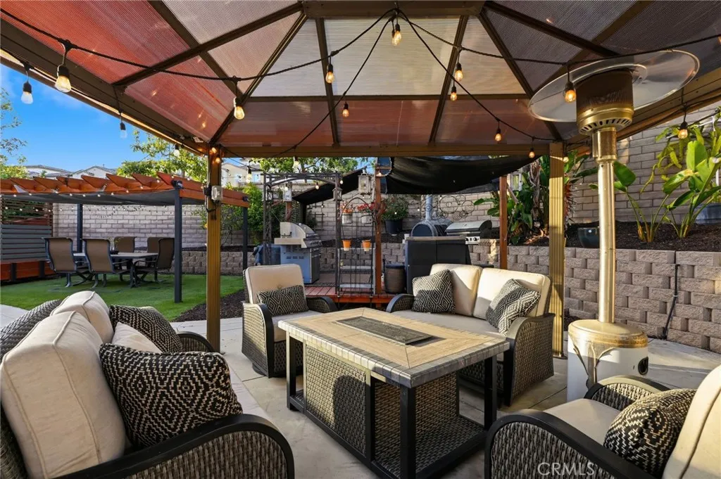 https://cdn.realtyfeed.com/cdn/127/306714832/302358de4f61283998e7af82d303a8e5.webp