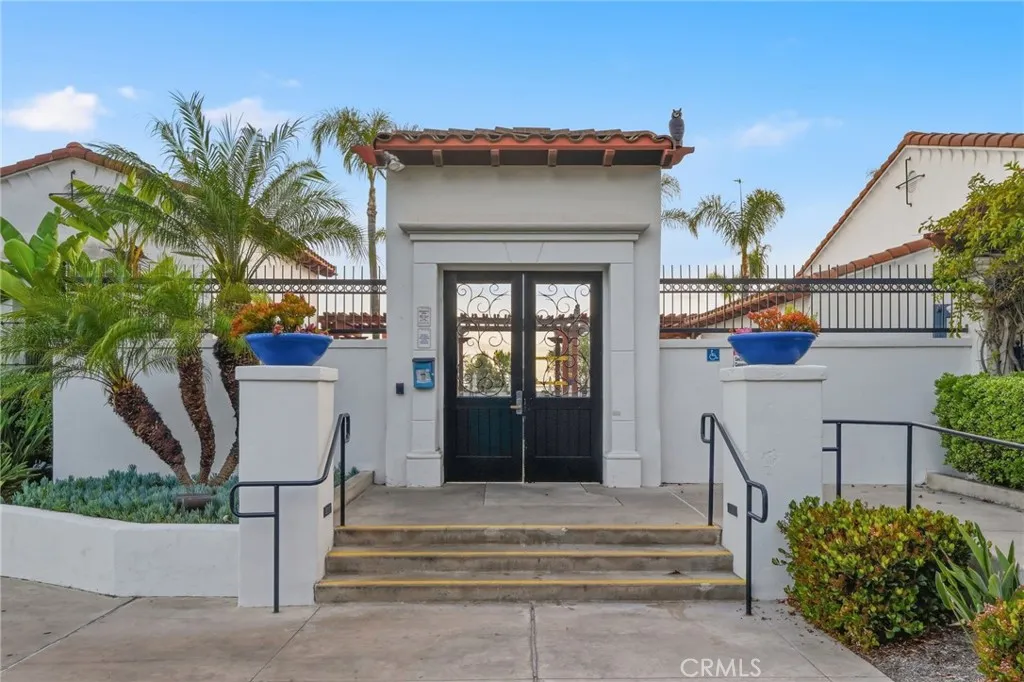 https://cdn.realtyfeed.com/cdn/127/306714832/7c3cfabeb1c4ee178bb2a45f84c4cc42.webp