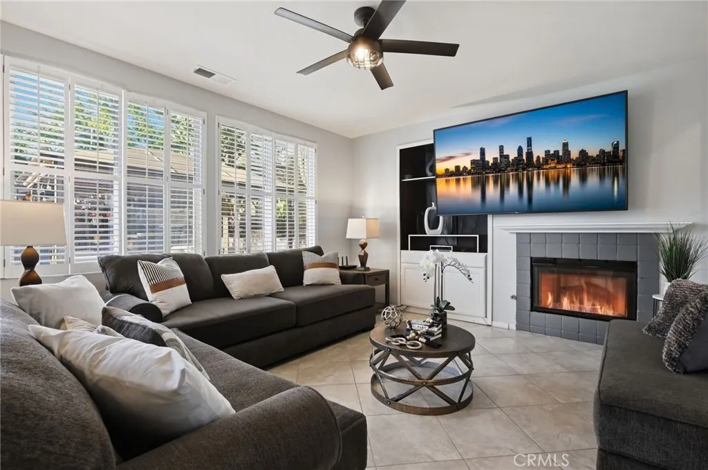 https://cdn.realtyfeed.com/cdn/127/306714832/a276a2df77e4d32186de1b210a6d2622.webp