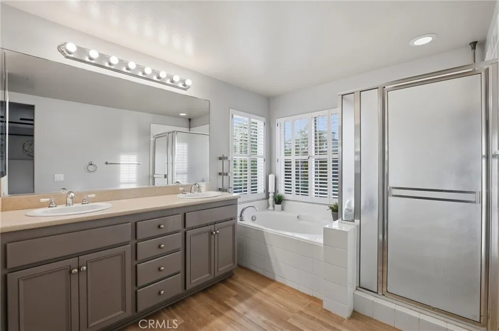 https://cdn.realtyfeed.com/cdn/127/306714832/b94c3cc7889e5c88270236266a41fed4.webp