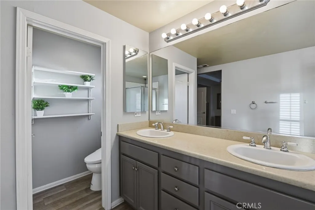 https://cdn.realtyfeed.com/cdn/127/306714832/ca2feee03aa60bc9c4a5a410d150ba10.webp