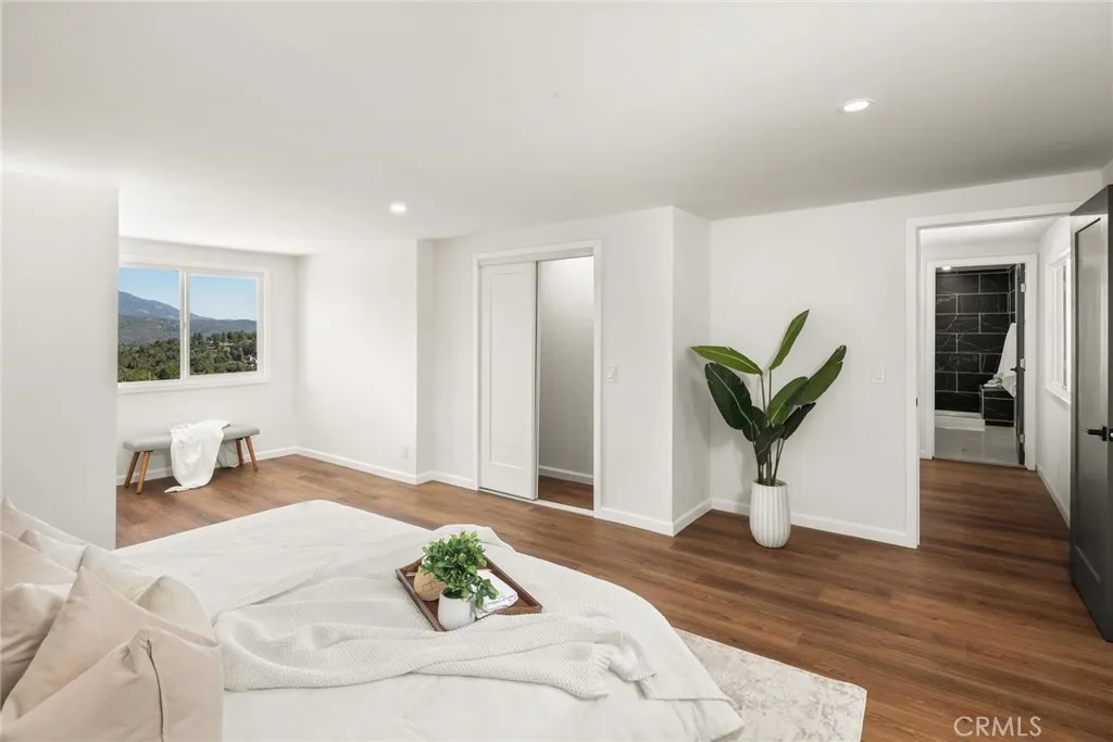 https://cdn.realtyfeed.com/cdn/127/306714837/c277331662cf89ec1f2e309abd8875f1.webp