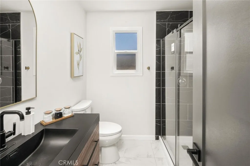 https://cdn.realtyfeed.com/cdn/127/306714837/f1432bea81e7d39165591eb2e202d4ef.webp