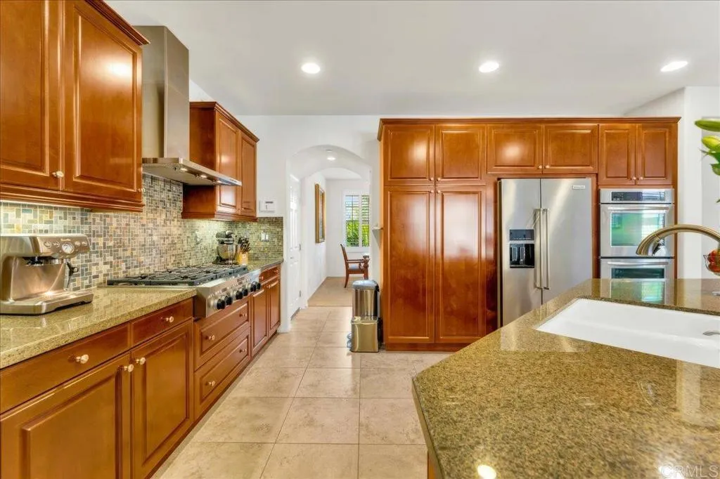https://cdn.realtyfeed.com/cdn/127/306714858/07ef5e5fb6cf406eb6245d5da4f99a7d.webp