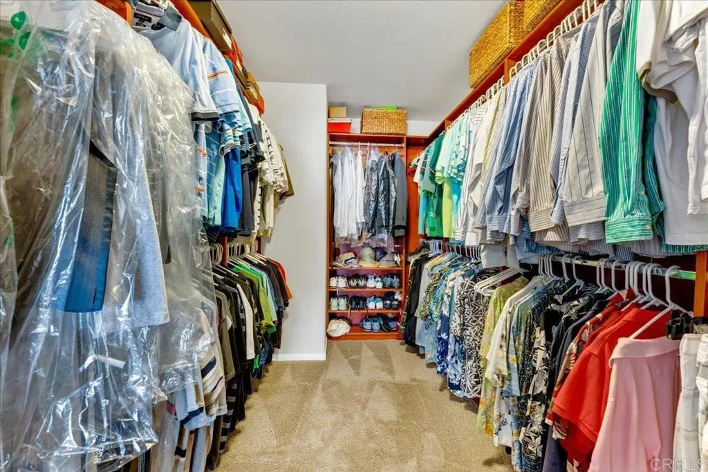 https://cdn.realtyfeed.com/cdn/127/306714858/8db3534bf45428cd83ad68a7ced77c1e.webp