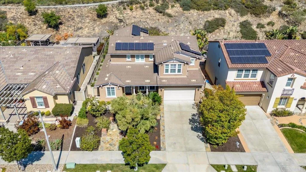 https://cdn.realtyfeed.com/cdn/127/306714858/9dbc680997be64d20856d0e4dff40096.webp