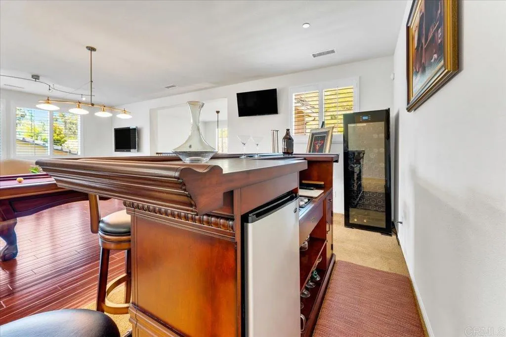 https://cdn.realtyfeed.com/cdn/127/306714858/9f99fa5c28e5fd0fc8c447fff0b3031c.webp